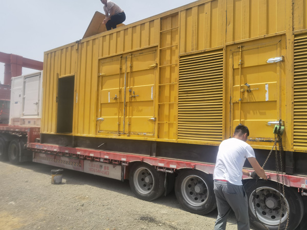 滨海发电机出租100KW发电机需要什么规格的电缆线？