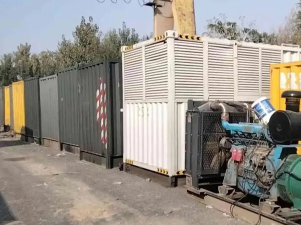 滨海200KW柴油发电机机组每小时油耗是多少？